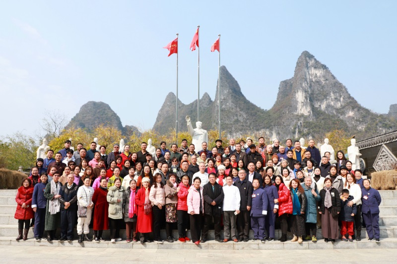 1721725200540866.jpg 年會合影.jpg