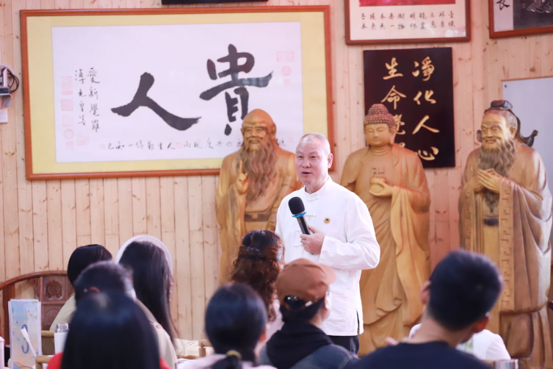 1721899122173848.jpg 1721899122173848.jpg