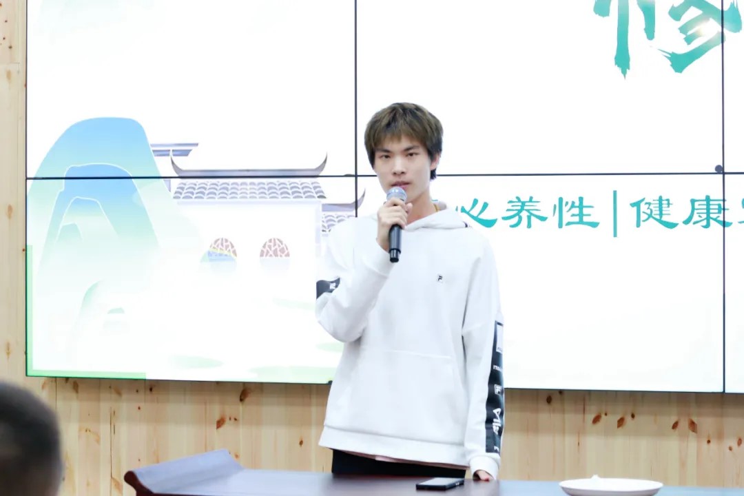 1721983316720438.jpg 1721983316720438.jpg