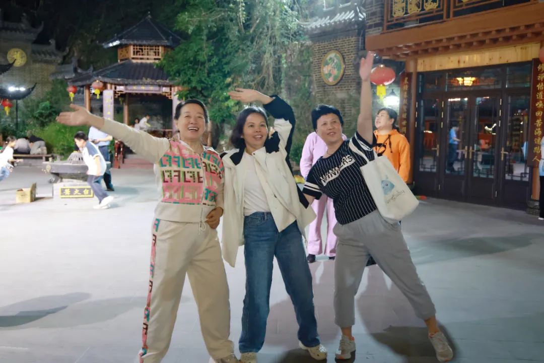 1728605861606605.jpg 1728605861606605.jpg