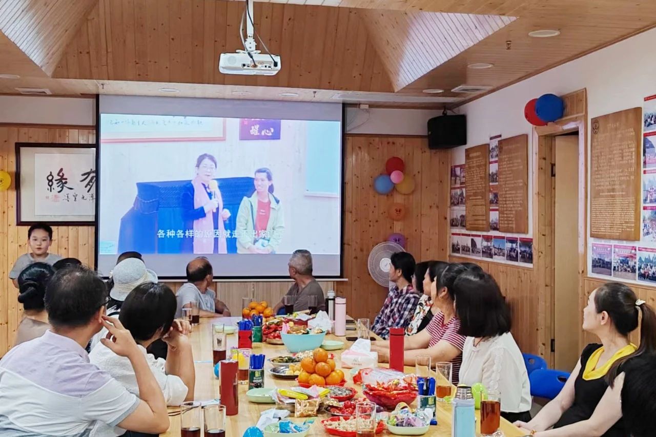 1728627294802436.jpg 1728627294802436.jpg