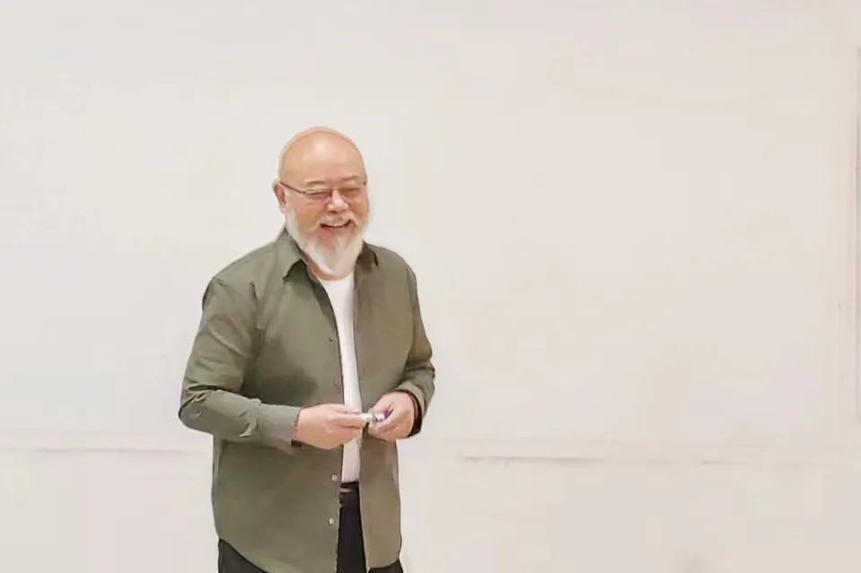 1729069130322922.jpg 1729069130322922.jpg