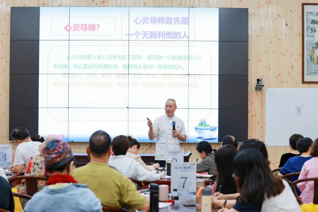 1729385988657569.jpg 1729385988657569.jpg