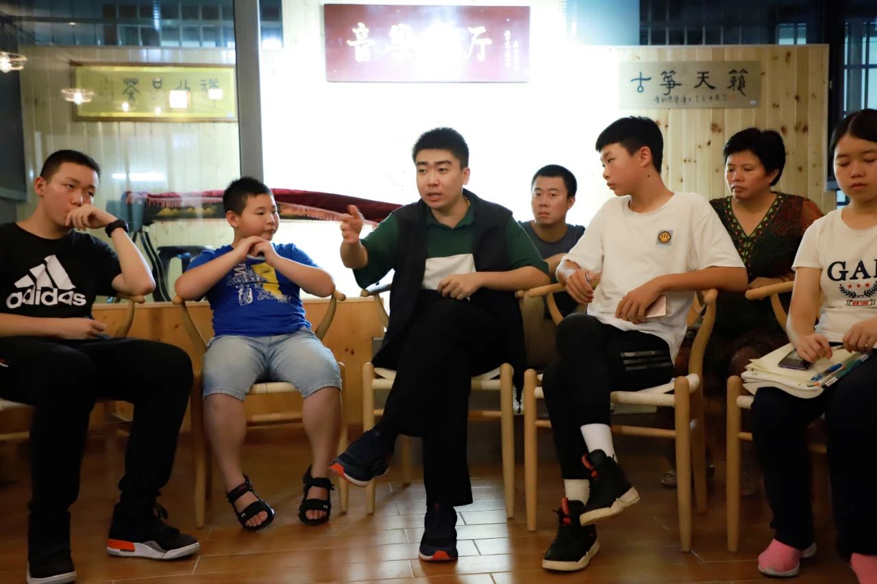 1729386076117937.jpg 1729386076117937.jpg