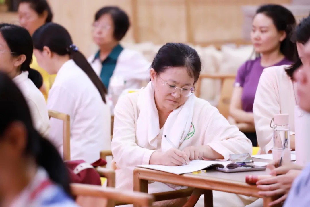 1729565106373081.jpg 1729565106373081.jpg