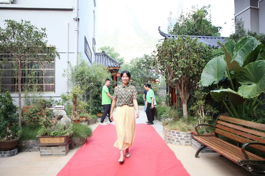 1729668177662574.jpg 640 (1).jpg