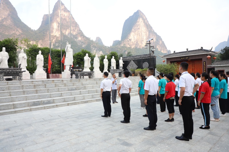 1731813911116864.jpg 1633155295177579.jpg