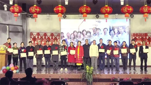 1731835129916064.jpg 1579185386566370.jpg