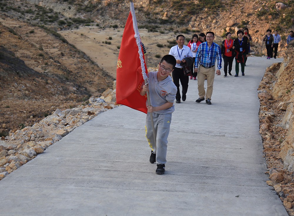 1732001978343967.jpg 1520693635120982.jpg