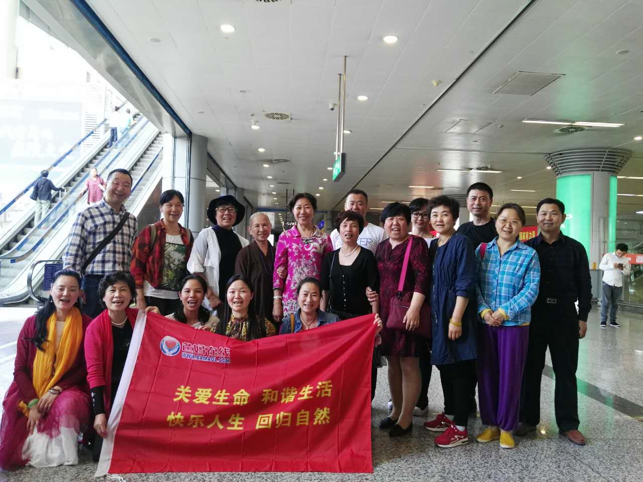 1732061930107890.jpg 1495099892832965 (1).jpg