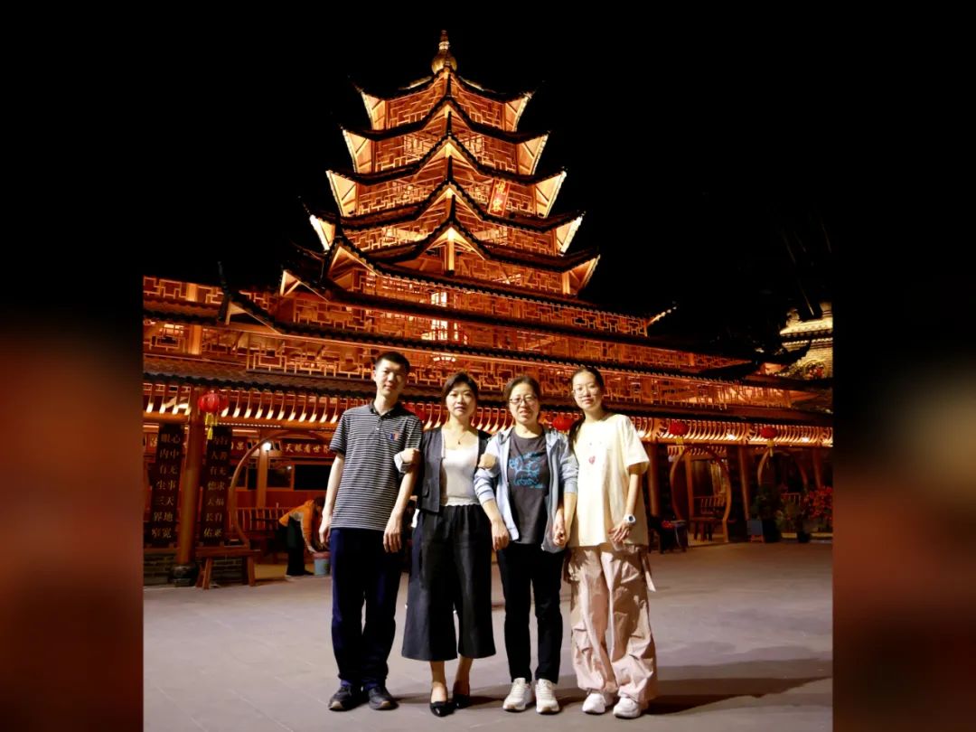 1744590346422830.jpg 1744590346422830.jpg