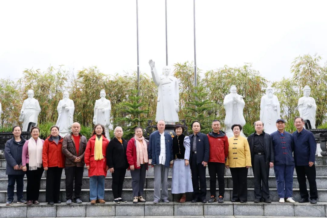 1747107617660408.jpg 1747107617660408.jpg