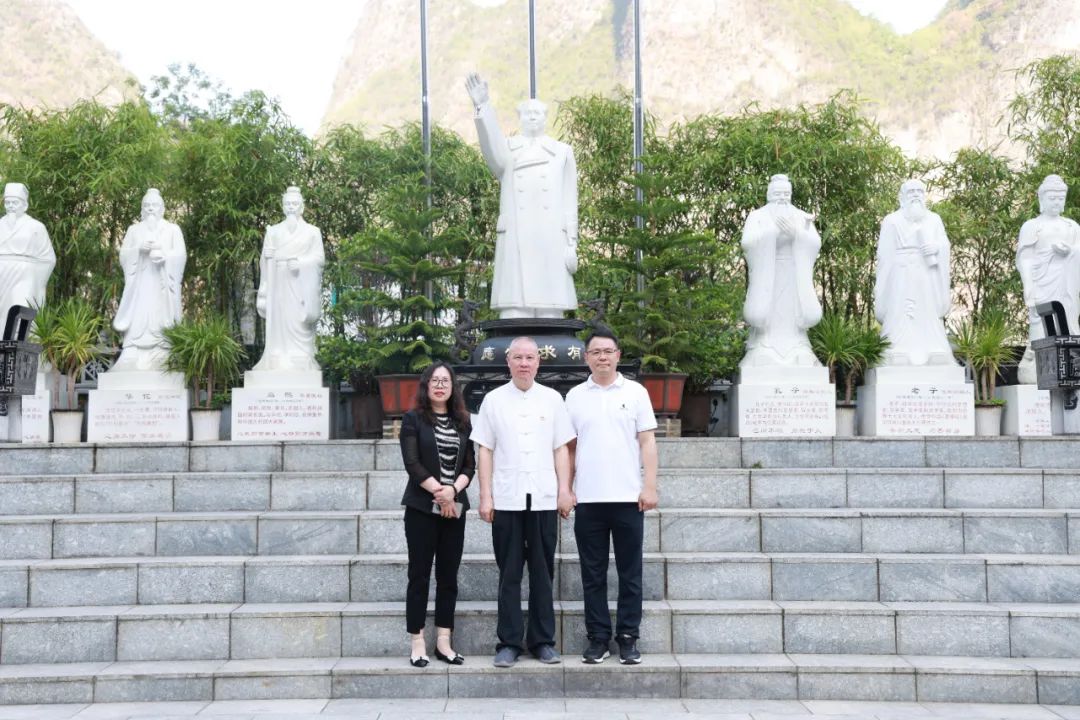 1748564980117734.jpg 1748564980117734.jpg