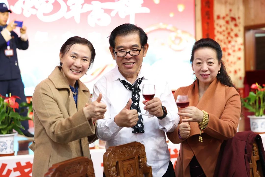 1751072451618022.jpg 1751072451618022.jpg