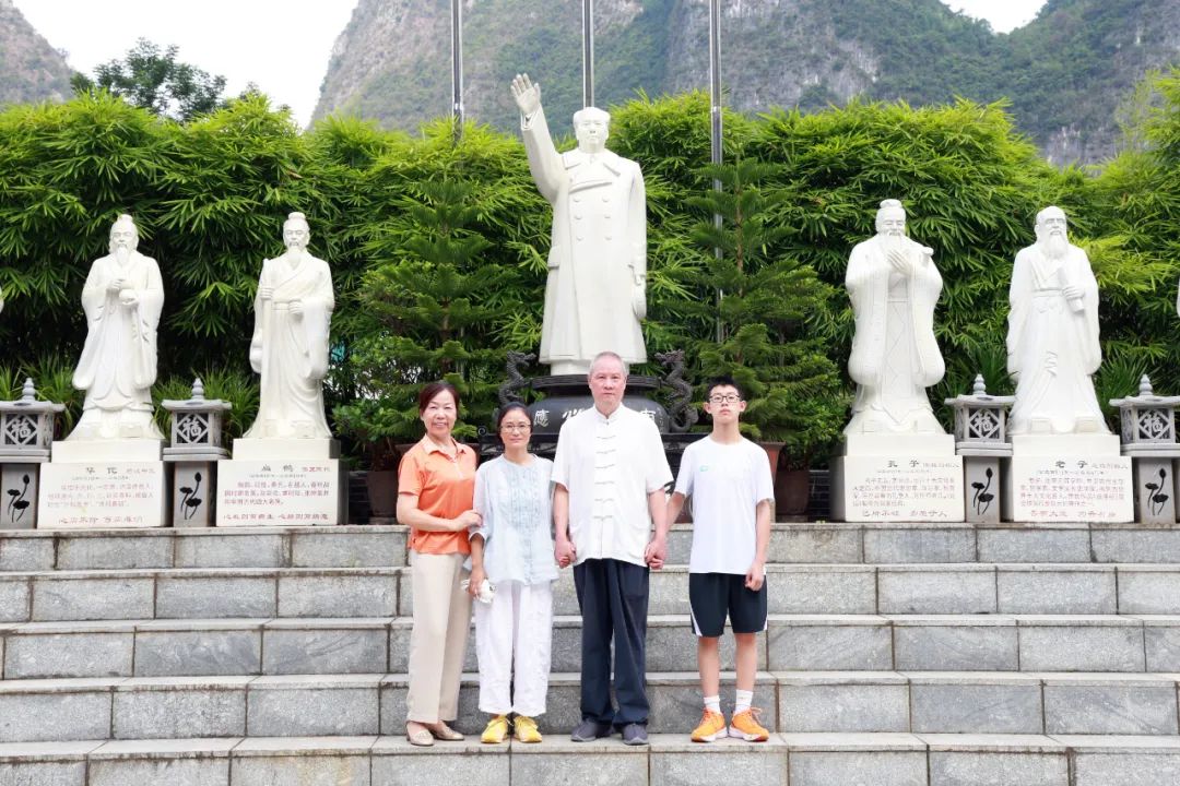 1756266784136755.jpg 1756266784136755.jpg