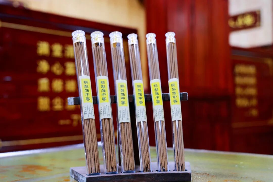 1758417792982845.jpg 1758417792982845.jpg