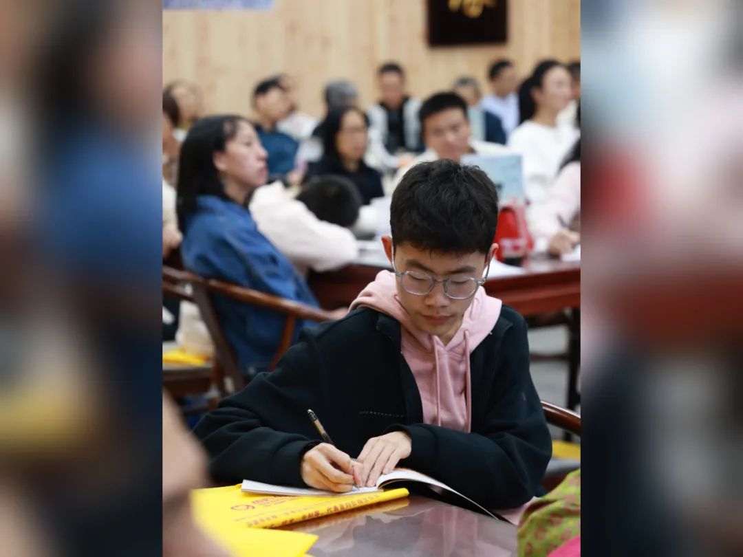 1758771205558423.jpg 1758771205558423.jpg