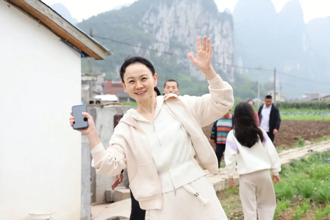 1760660307131586.jpg 1760660307131586.jpg