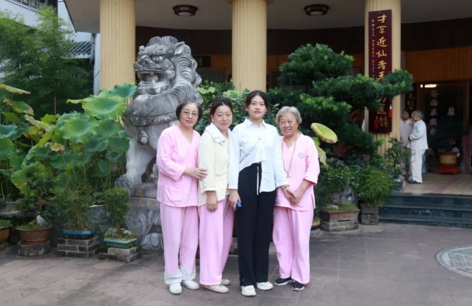 1764724651231381.jpg 屏幕截圖 2025-12-03 091204.jpg