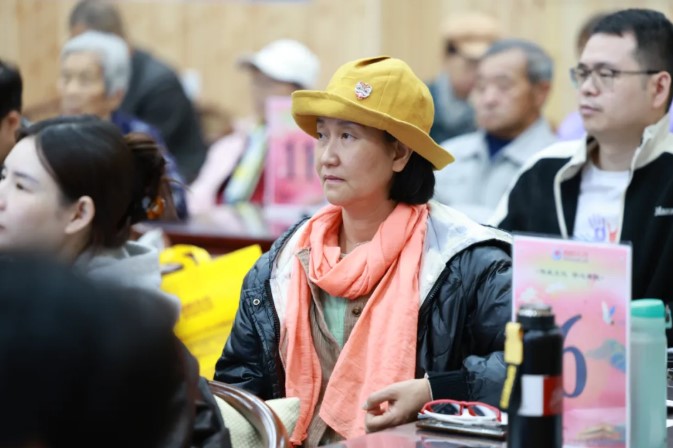 我為什么來爸媽在線？因為身邊來過的人都改變了！